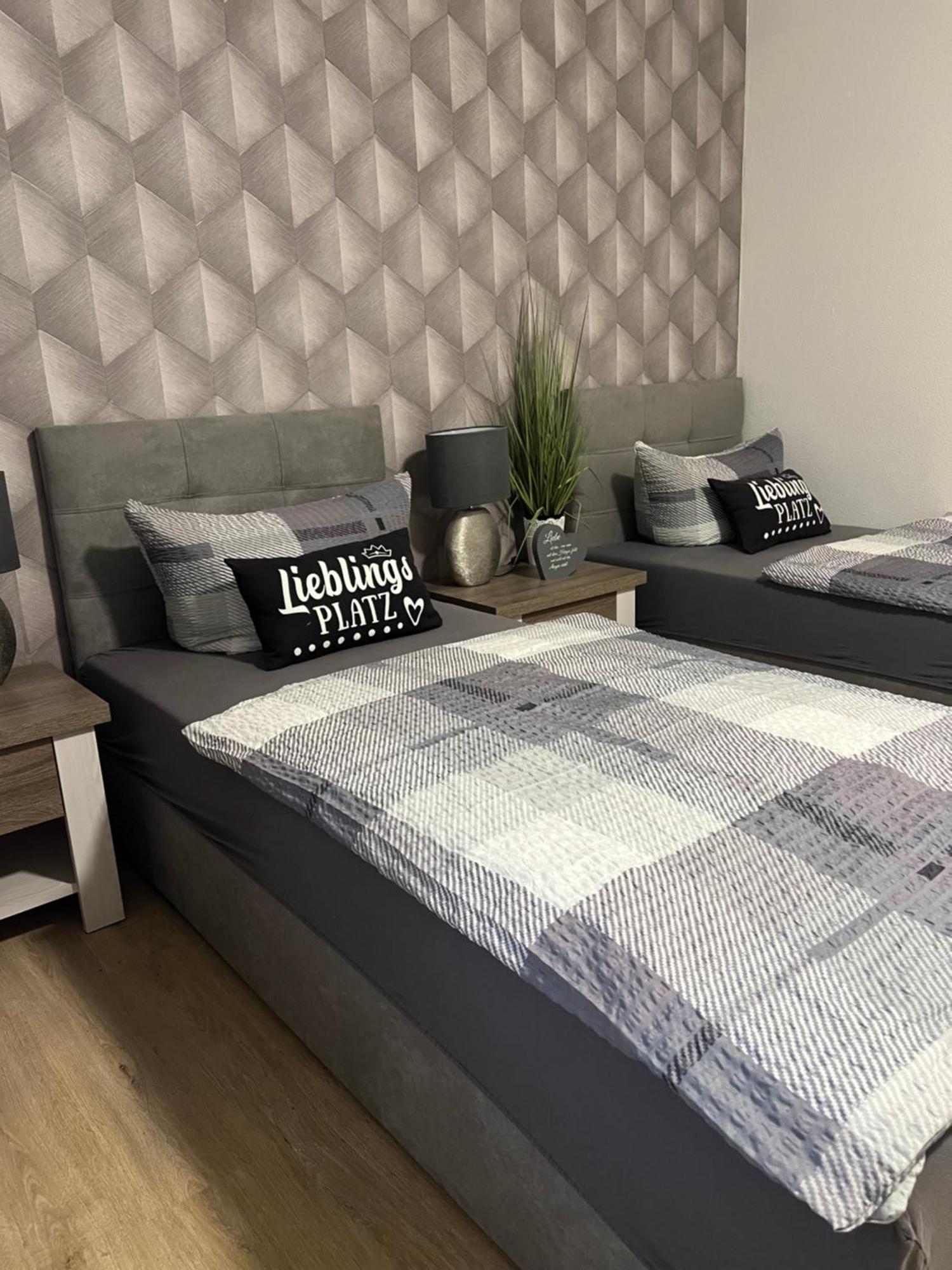 גותה Ferienwohnung Viktoria מראה חיצוני תמונה
